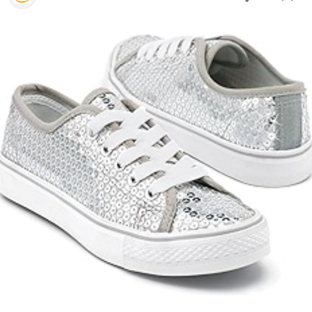 Balera Dance Shoes Balera Low Cut Silver High Shine Sneakers Size 5 M Adult GUC
